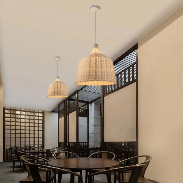 Suspension luminaire naturelle en rotin tressé artisanalement