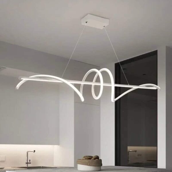 Suspension architecturale aux formes harmonieuses