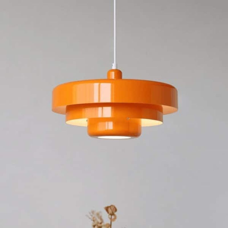 Suspension circulaire design nordique