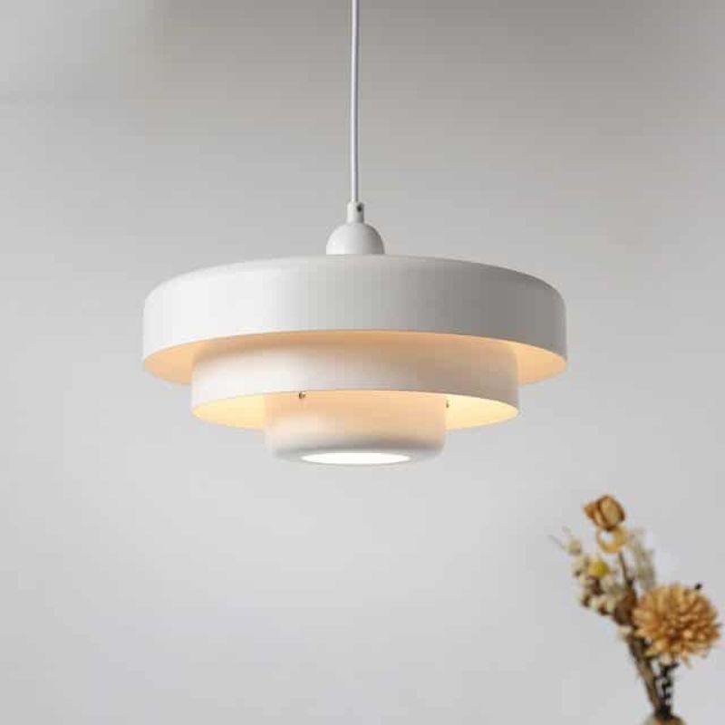 Suspension circulaire design nordique