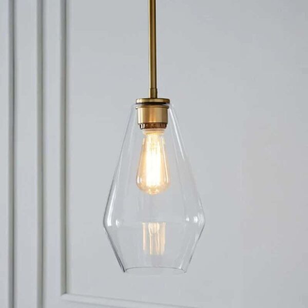 Suspension contemporaine en verre cristallin