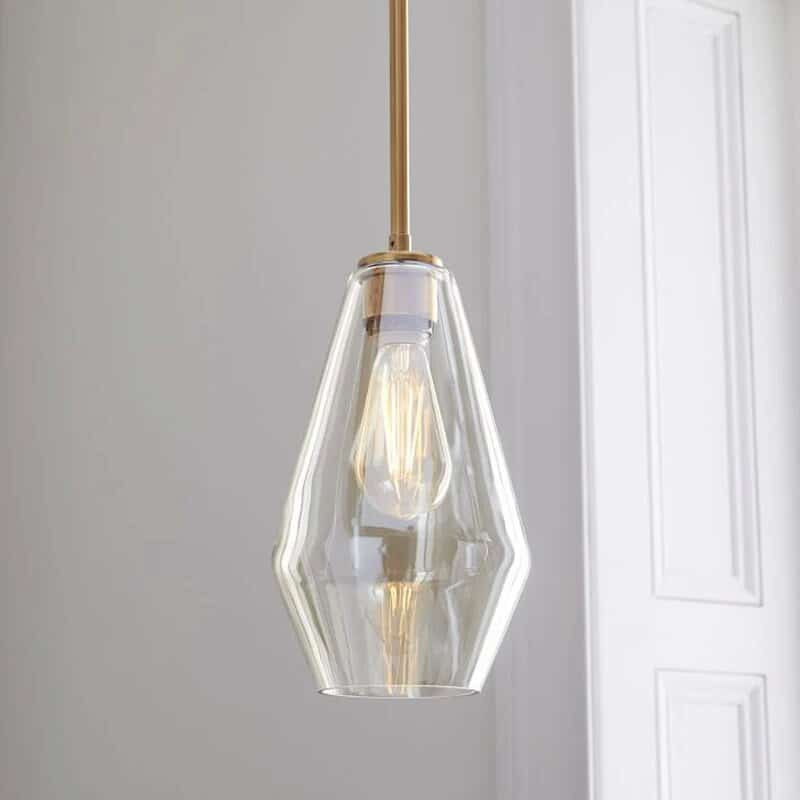 Suspension contemporaine en verre cristallin