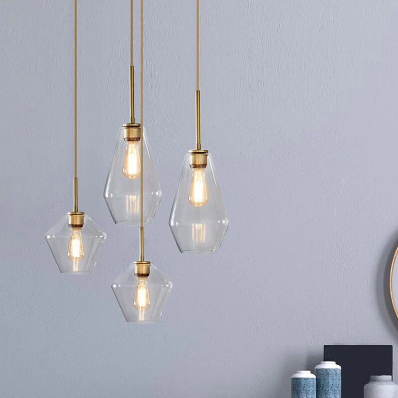 Suspension contemporaine en verre cristallin