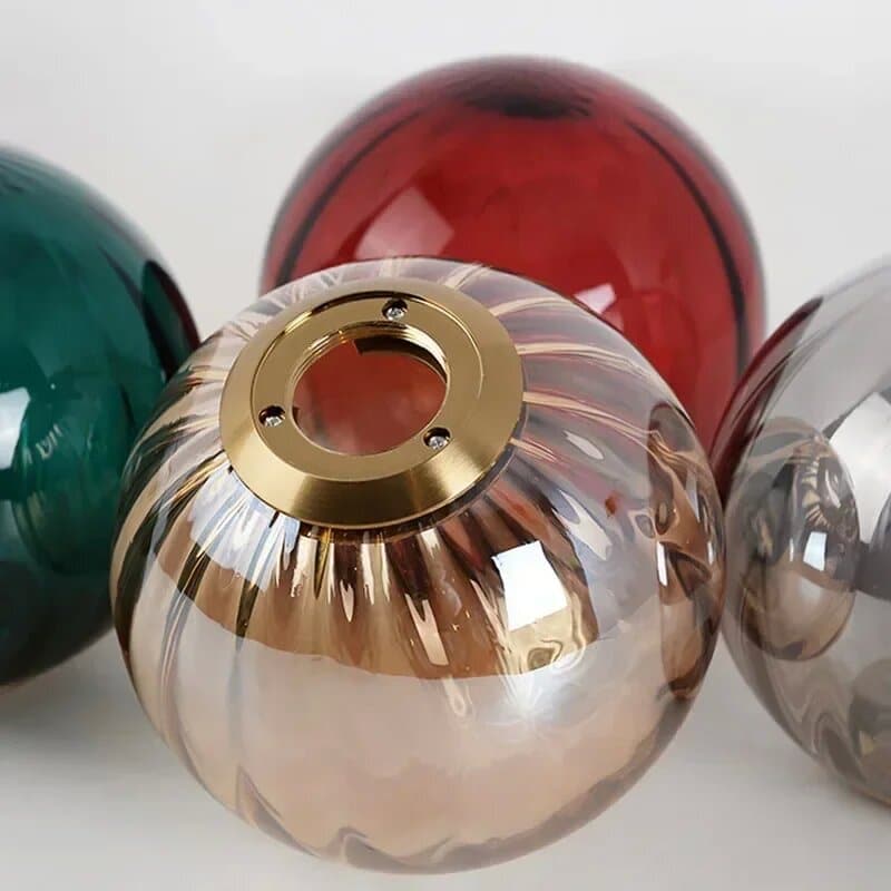 Suspension globe en verre contemporaine