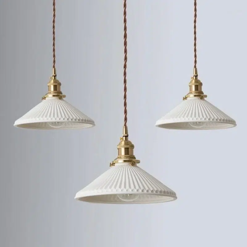 Suspension luminaire en céramique d'inspiration rétro