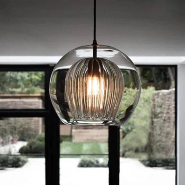 Suspension luminaire en pierre de verre sculptée