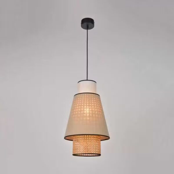 Suspension nordique en rotin naturel avec alliance de tissu
