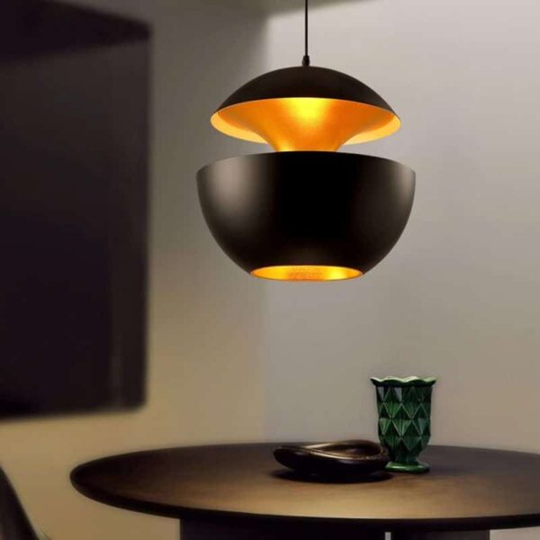 Suspension nordique sphérique en aluminium noir mat