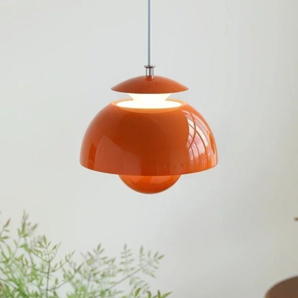 Von organischen Formen inspirierte Design-Hängeleuchte