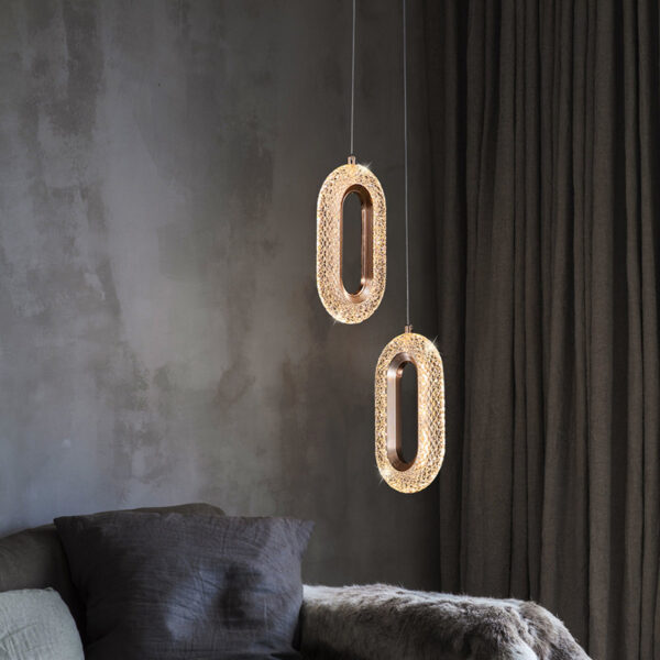 Suspension lumineuse à anneaux cristallins
