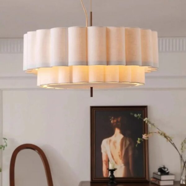 Suspension luminaire en tissu au charme contemporain