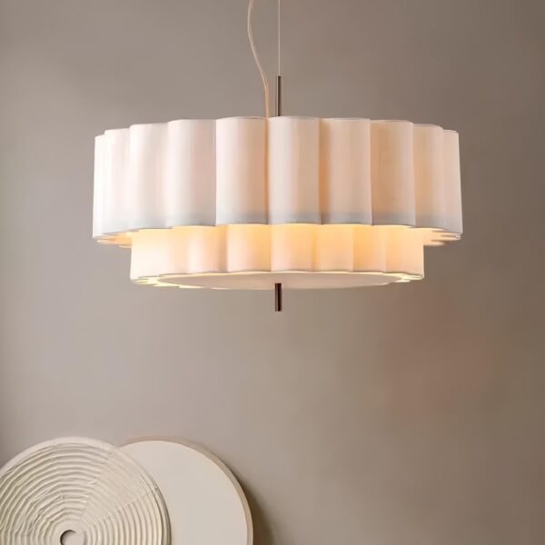 Suspension luminaire en tissu au charme contemporain