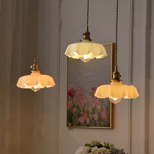 Suspension luminaire fleurie en verre style nordique