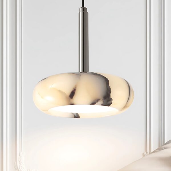 Suspension lumineuse en pierre naturelle au design nordique