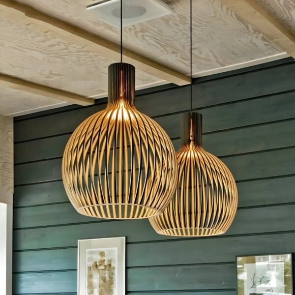 Suspension cage aérienne en bois d'inspiration orientale